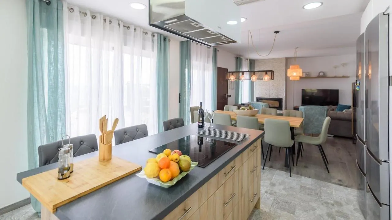 Tatil Evi Monteazul Almayate Alto By Ruralidays